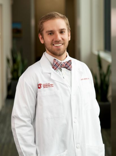 Picture of CDE: In-Person Lecture: Shucks: Extractions for the General Dentist